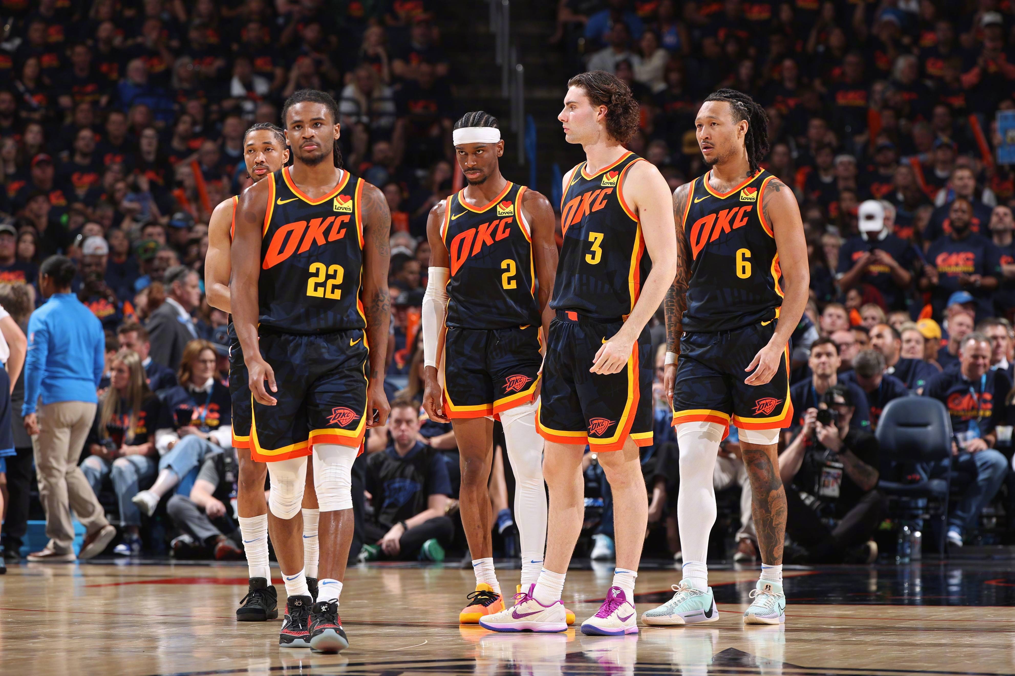 世俱杯参赛资格-NBA常规赛：雷霆队击败湖人队夺得胜利