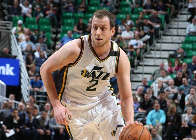 贵州篮球队表现出色,轻松晋级 贵州篮球队表现出色,轻松晋级