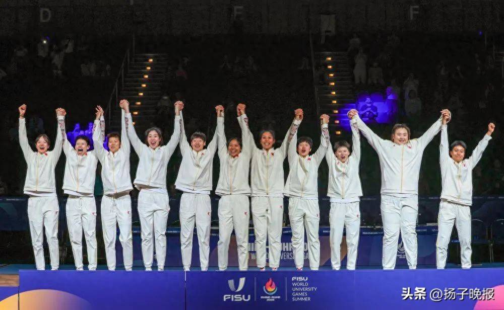 美国队取得连胜,晋级淘汰赛 美国队取得连胜,晋级淘汰赛