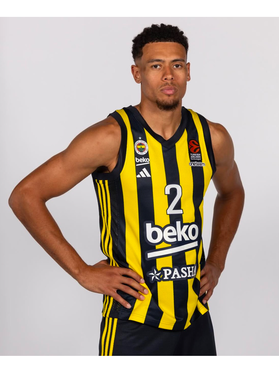 世俱杯分组-韦德展现老将风采,独行侠队遇挫败