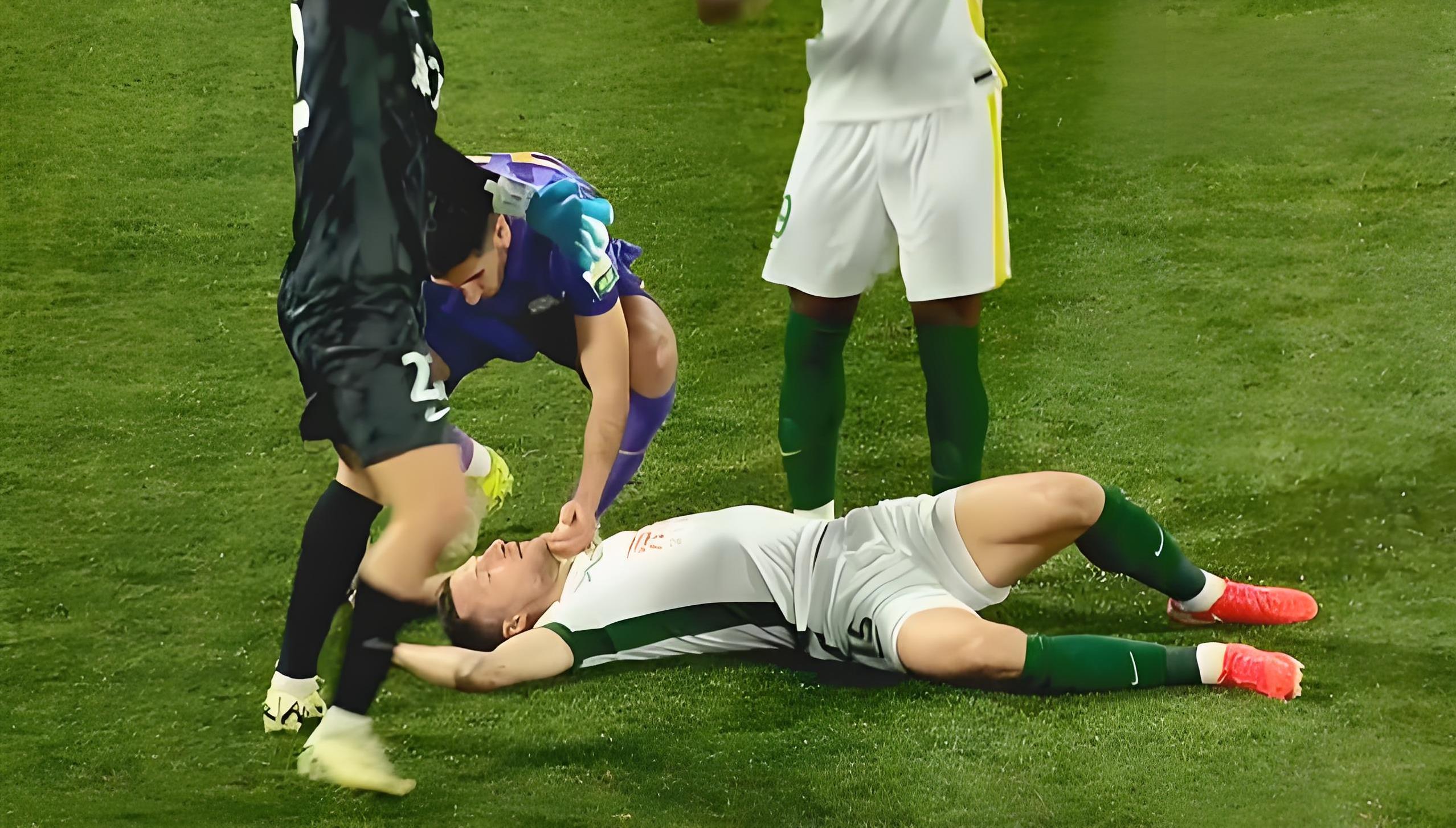 世俱杯奖金-球员情绪波动不定,备战难免有压力