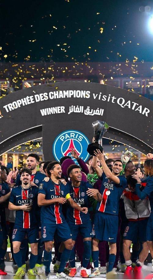 世俱杯决赛-欧冠比赛精彩绝伦，球员技术精湛