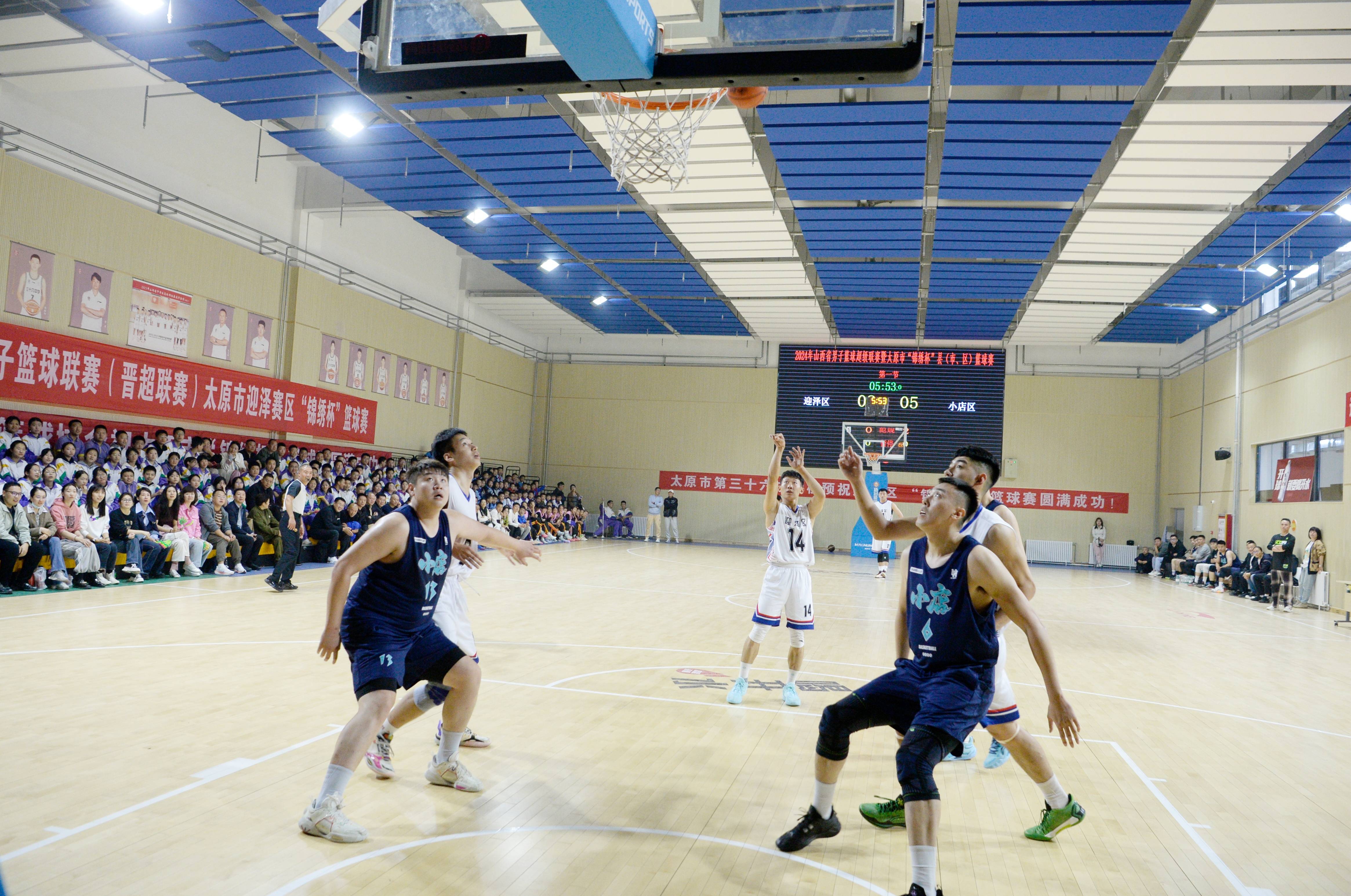 一场令人期待的篮球比赛即将拉开序幕 一场令人期待的篮球比赛即将拉开序幕