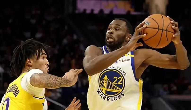 世俱杯分组-包含安哥拉篮球联赛外籍球员表现抢眼的词条