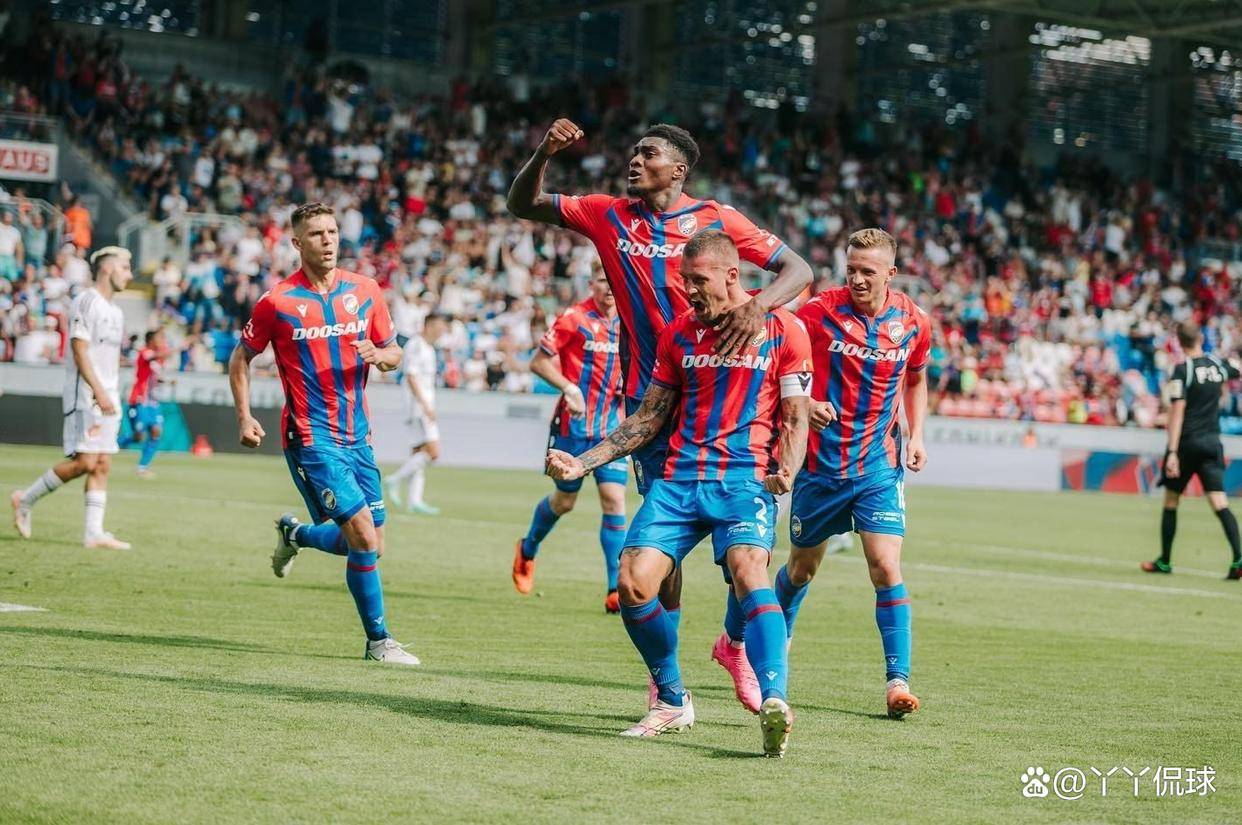 足球比赛的胜负悬念,双方谁将胜出? 足球比赛的胜负悬念,双方谁将胜出?