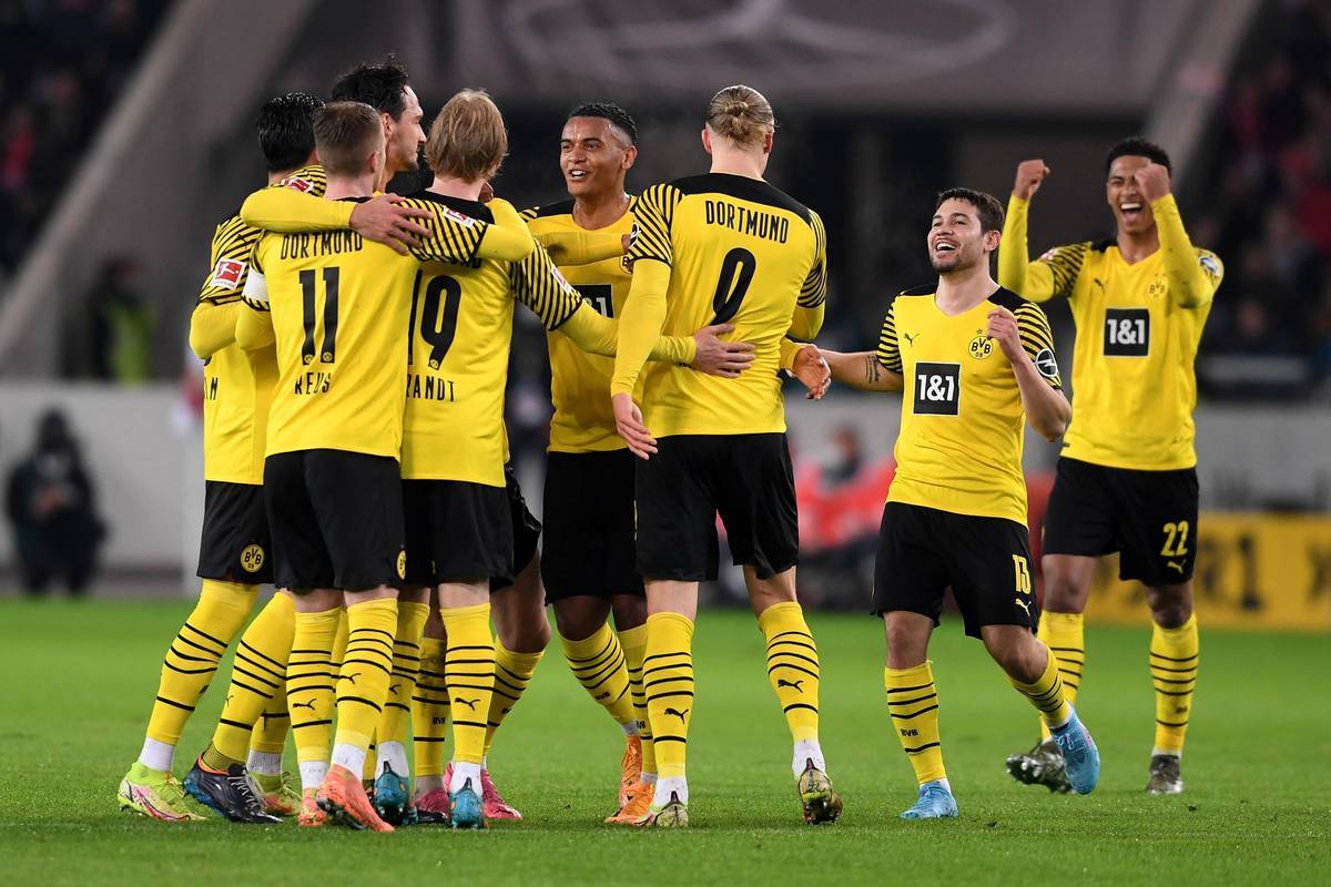 世俱杯赛程-多特蒙德客场不敌对手,连败势头难挡的简单介绍