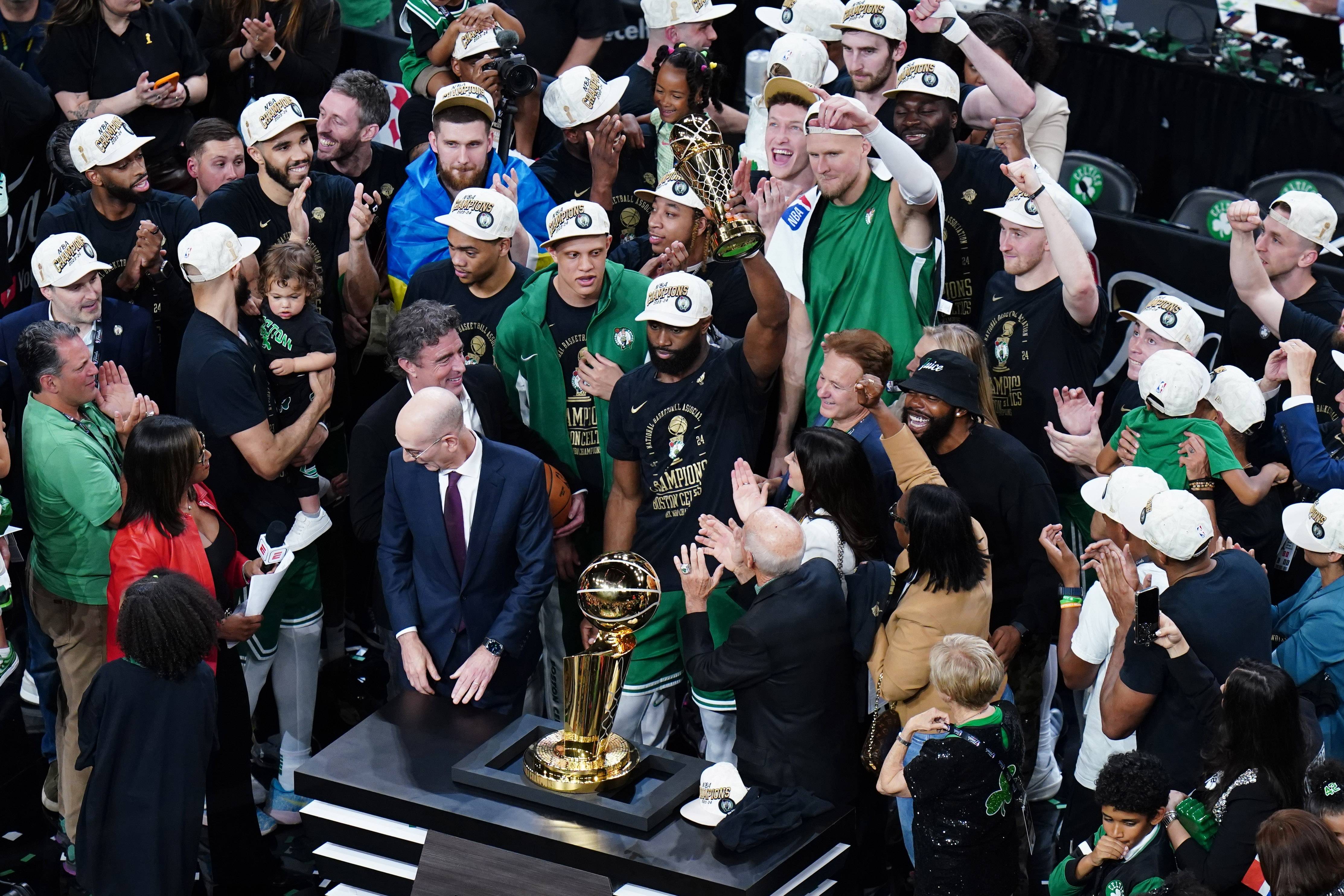 世俱杯赛程-NBA夏季联赛:独行侠战胜国王队夺冠