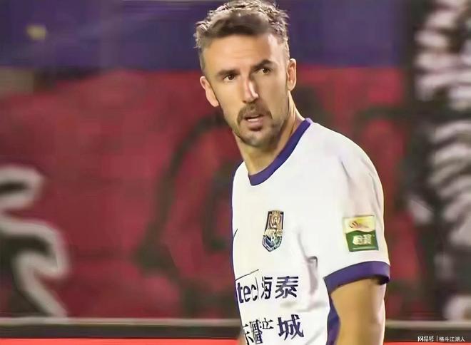 世俱杯奖金-包含阿尔梅里亚射手创造纪录，为球队赢球立下汗马功劳的词条