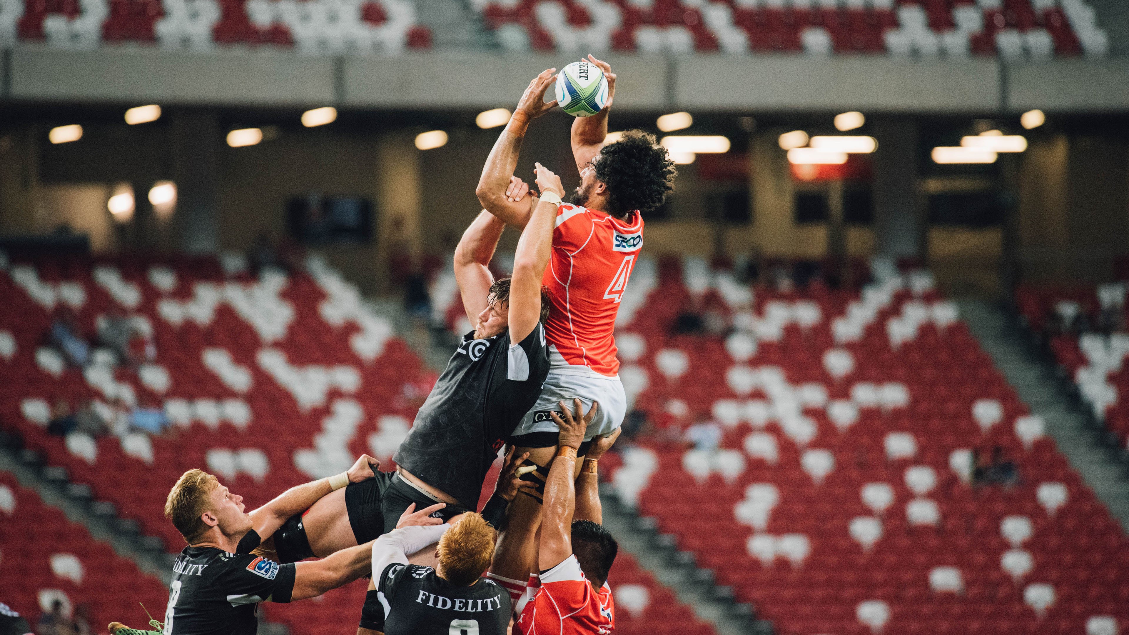 唯一性的冰与火，当索伯逆袭威廉姆斯与汉密尔顿的永恒纪录同框