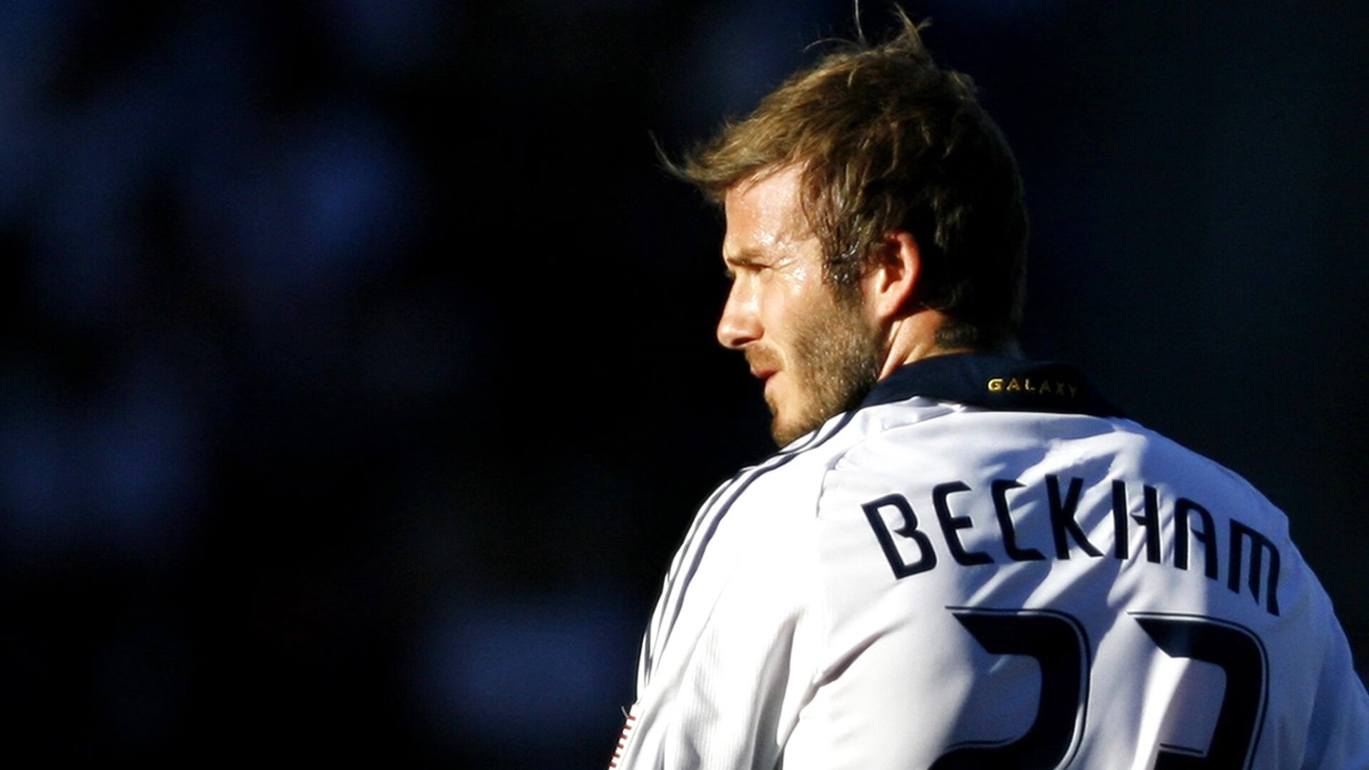 皮亚斯特里点燃激情,哈斯车队惊险取胜迈凯伦